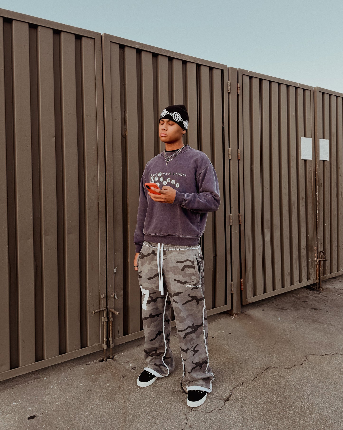 BECOMING CREWNECK GRAPE