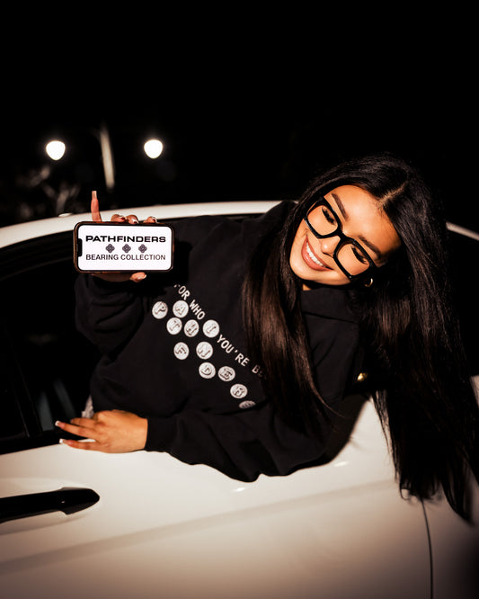 BECOMING HOODIE BLACK